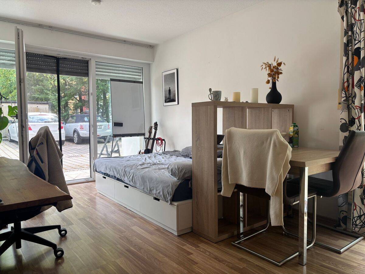 Modernes 1-Zimmer Studentenapartment mit Terrasse, 91058 Erlangen (Bruck Eltersdorf Erlangen-Süd Sebaldussiedlung Tennenlohe)