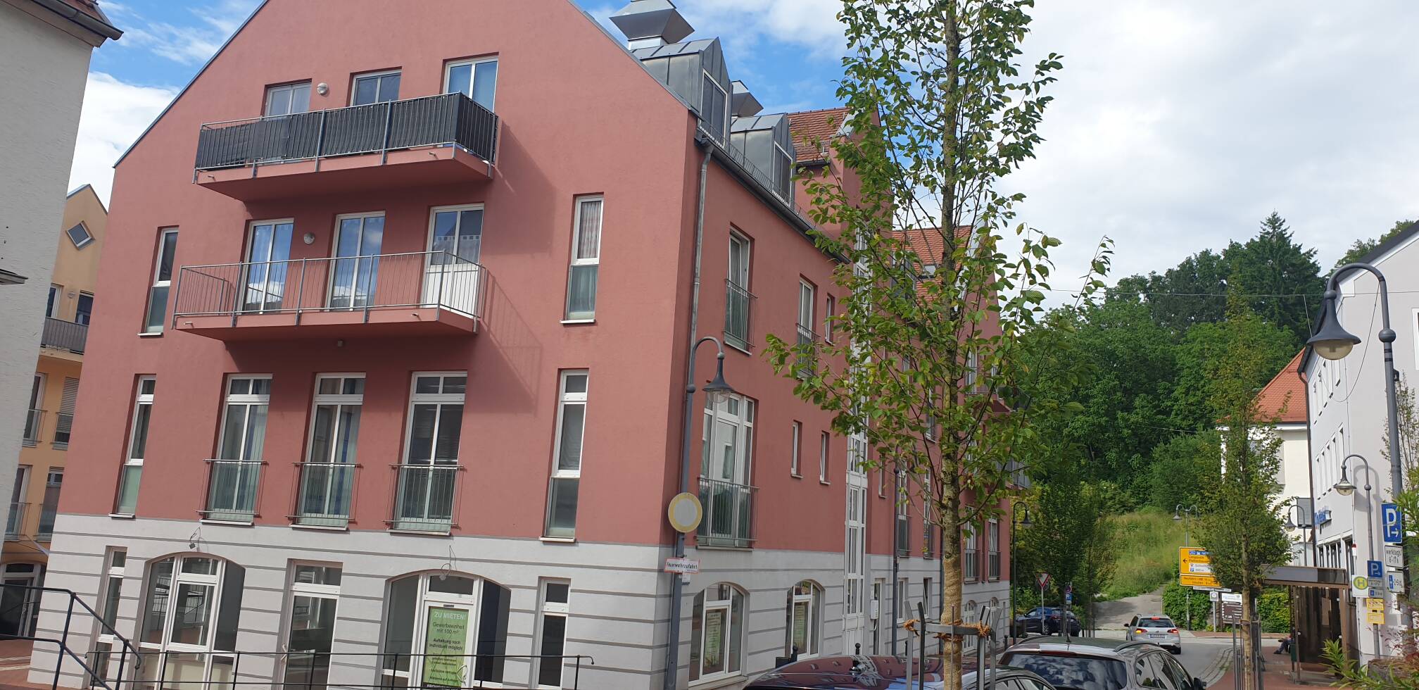 Wunderschöne, geräumige 2-Zimmer-Wohnung im Herzen von Rottenburg zu vermieten., 84056 Rottenburg a.d. Laaber