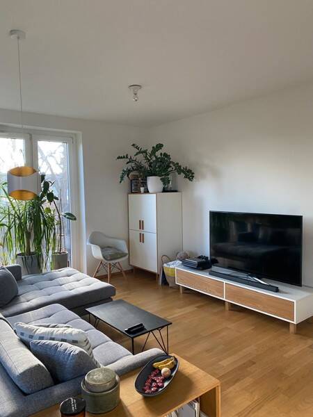 Exklusiv wohnen am Alten Güterbahnhof: Stilvolle 2-Zimmer-Wohnung mit hochwertiger Ausstattung & Balkon, 22303 Hamburg (Hamburg-Nord Barmbek-Nord Winterhude)