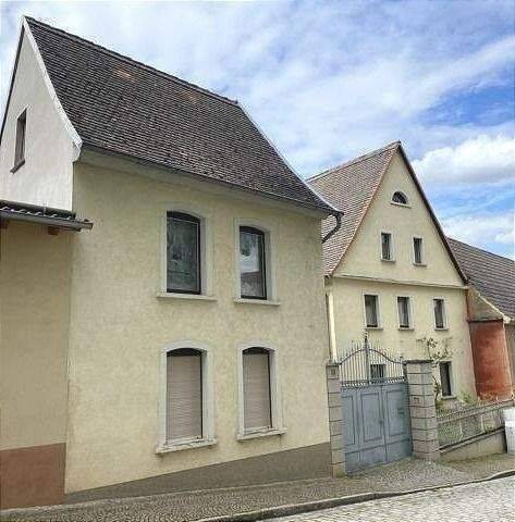 EFH mit Nebengebäude und Garten in Bad Bibra, 6647 Bad Bibra