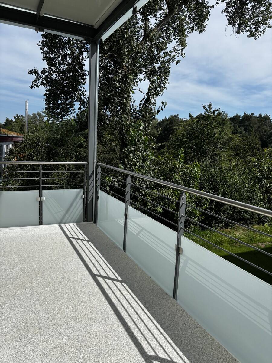 image-72733418