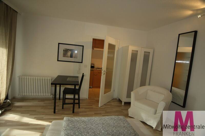 Gepflegte Wohnung in zentraler Lage, 90763 Fürth (Südstadt Weikershof)