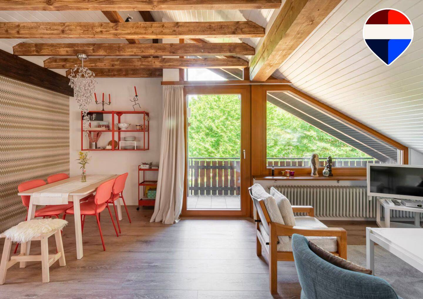 Naturnah wohnen oder Urlaub genießen – gemütliche 3-Zimmer Dachgeschosswohnung in Wehrhalden, 79737 Herrischried