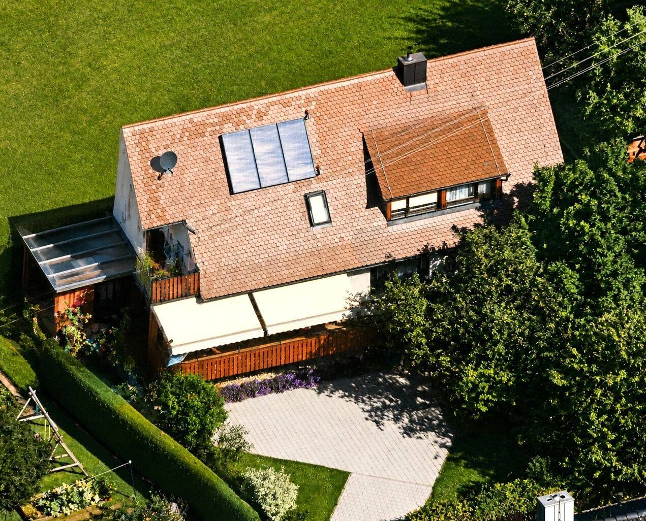 Großzügiges gepflegtes Einfamilienhaus mit Garage in ruhiger zentraler Lage von Hohenstadt!, 91224 Pommelsbrunn