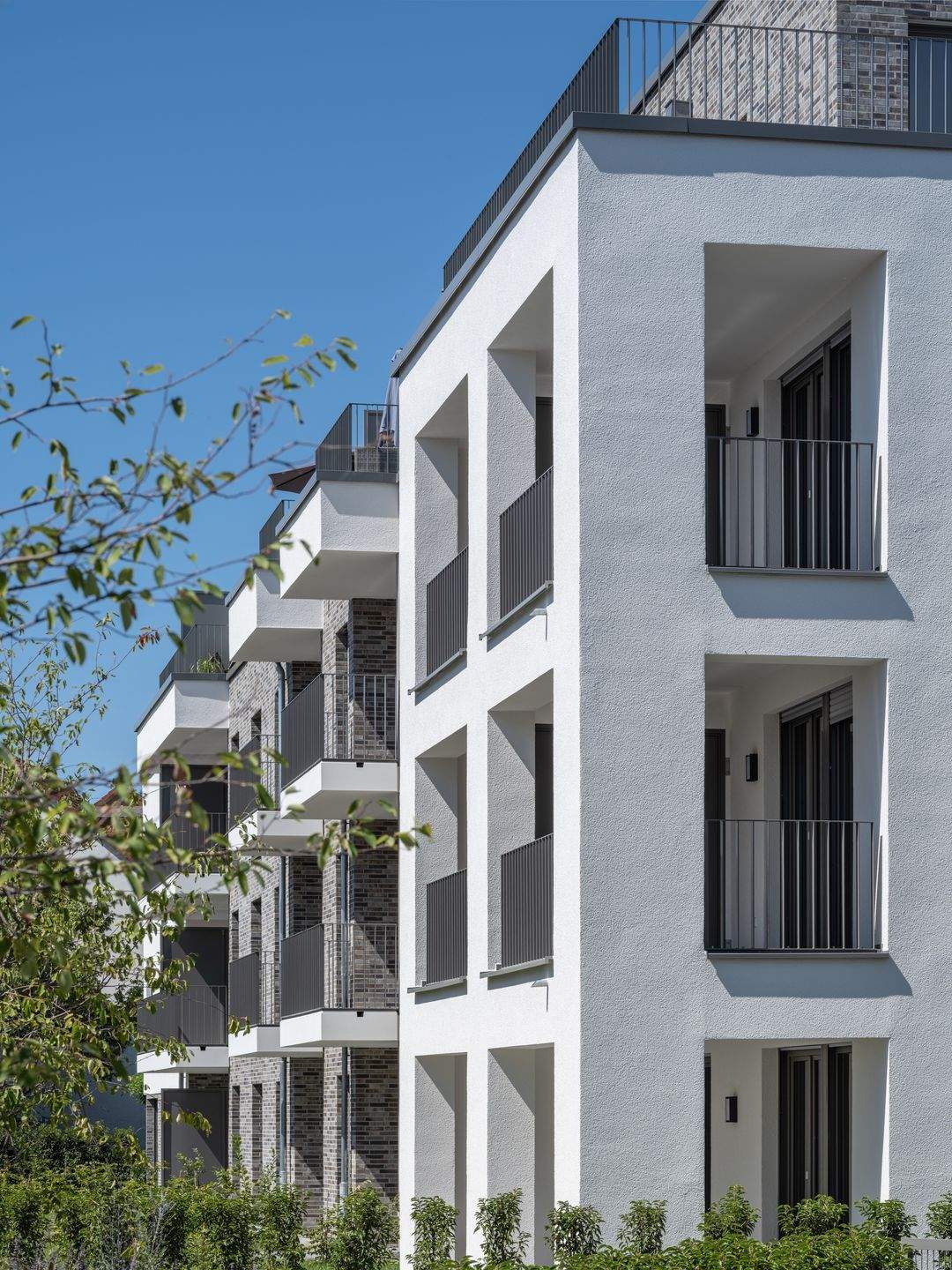 NEUBAU ERSTBEZUG-Charmante 3 Zi Whg-mit Gäste WC und Balkon-Wohnen auf höchstem Niveau, 63477 Maintal