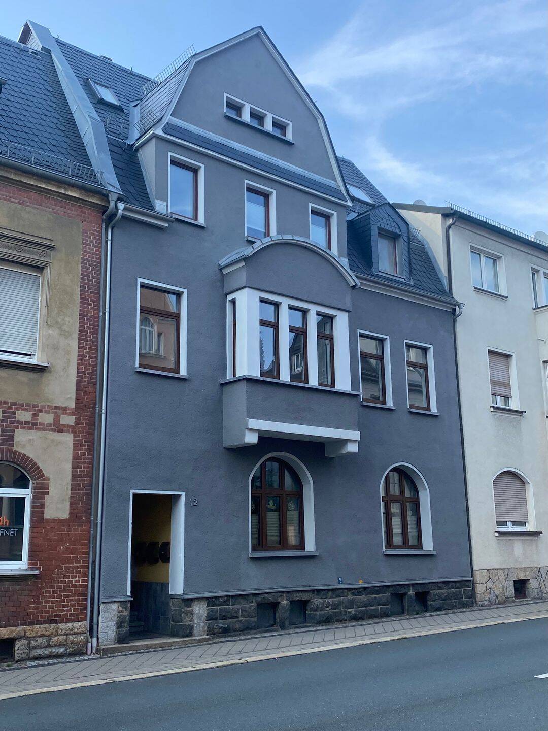 Charmante 4-Raum-Altbauwohnung mit Balkon – zentral in Zeulenroda, 7937 Zeulenroda-Triebes