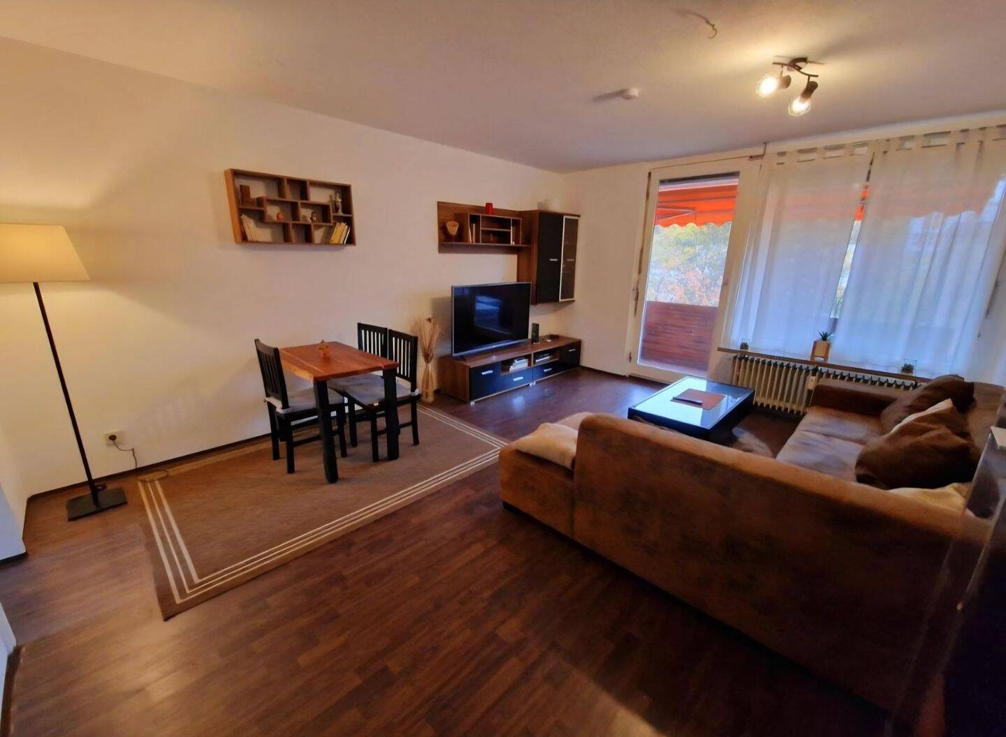 Vollmöblierte 2 Zimmer Wohnung in ruhiger Lage, 90473 Nürnberg (Langwasser)