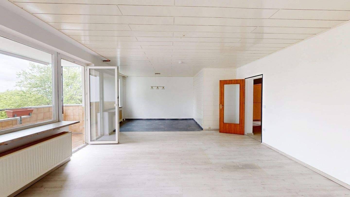 Sonnige 3-Zimmer-Wohnung mit Balkon und freundlichem Wohnambiente, 12277 Berlin (Tempelhof-Schöneberg Mariendorf Marienfelde)