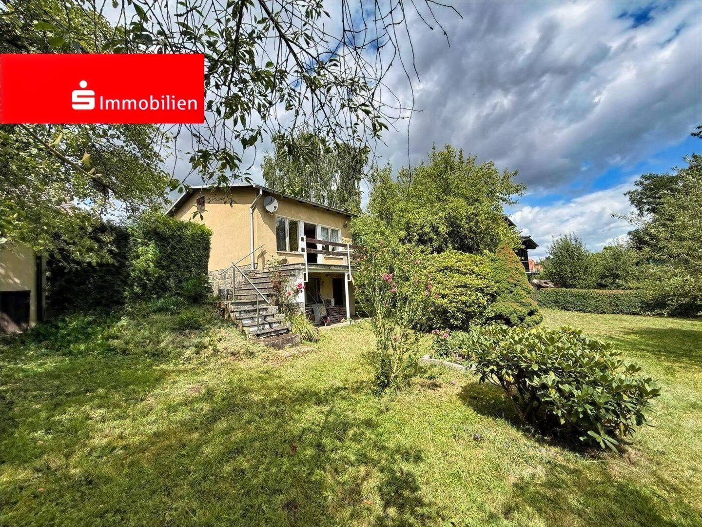 Bungalow mit großem Grundstück – Heute Erholung, morgen Wohnsitz?, 4603 Nobitz