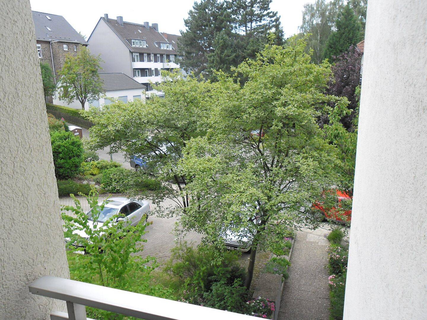 Provisionsfreie, attrakt. u. fest vermietete kleine ETW, SB, Lift, 45289 Essen (Burgaltendorf)