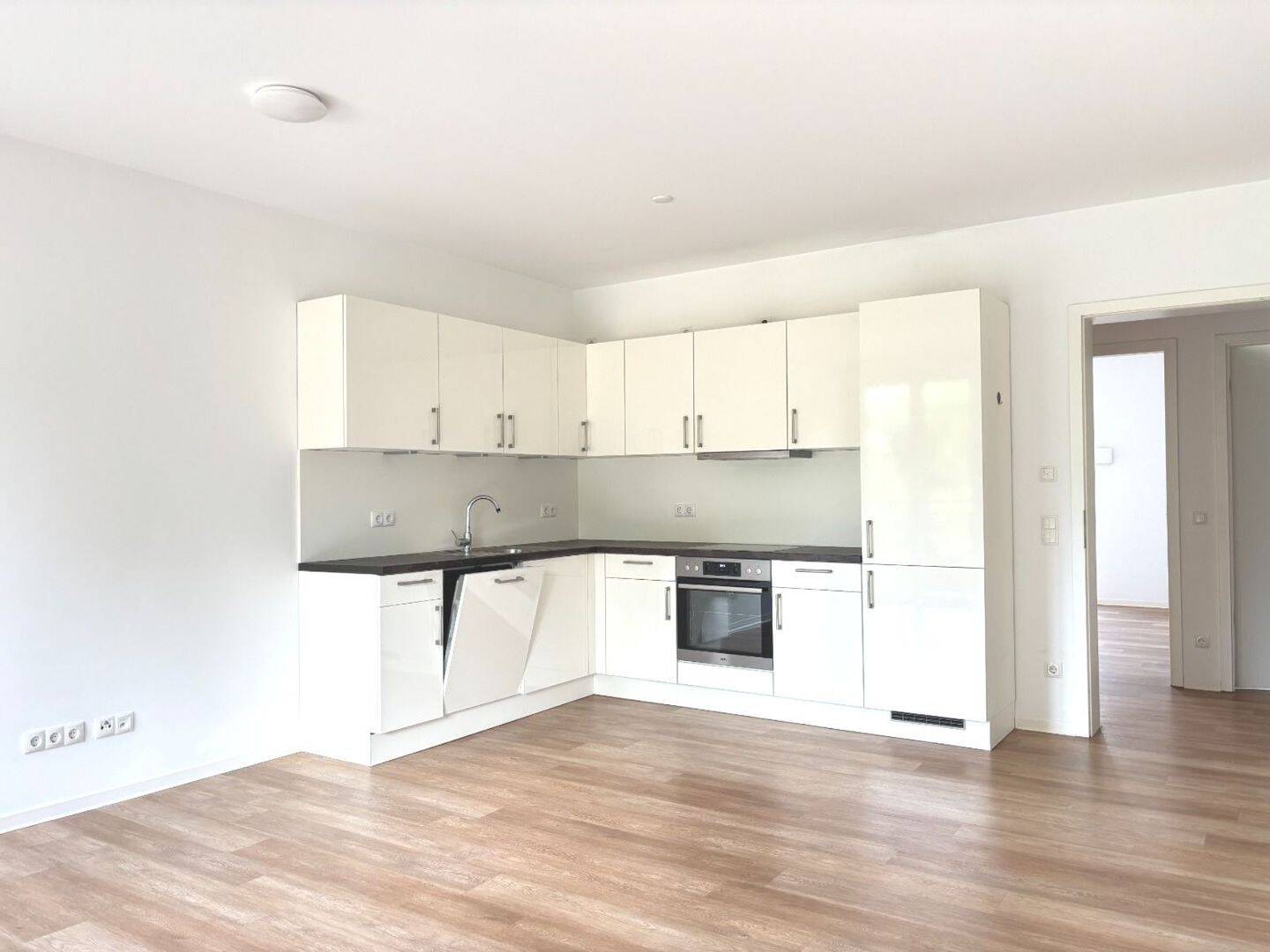 3-Zimmer-Neubauwohnung mit Südbalkon, EBK und Gäste-WC in Neukölln, 12051 Berlin (Neukölln)