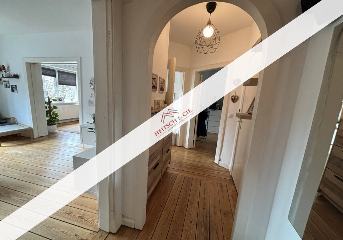 Frei werdende helle 3-Zimmer-Wohnung mit Dielenboden in zentraler Lage Am Kaufhof!, 23566 Lübeck (Sankt Gertrud Sankt Jürgen)