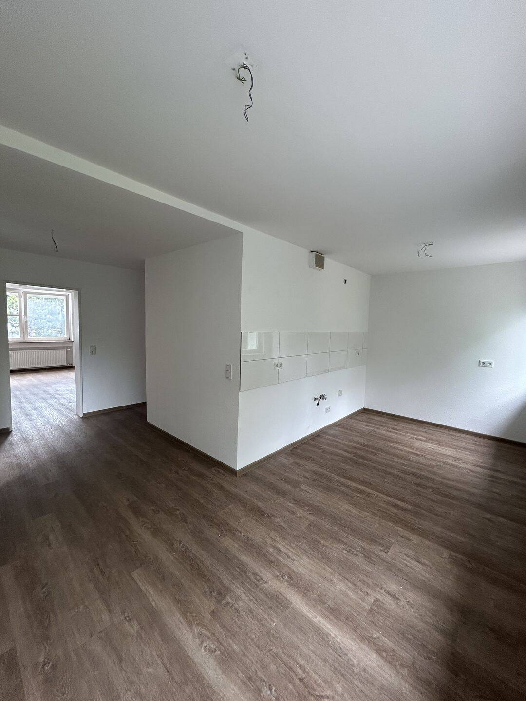 3 ZKB Wohnung mit Loggia – „Im Schammat“ – ab sofort, 54294 Trier