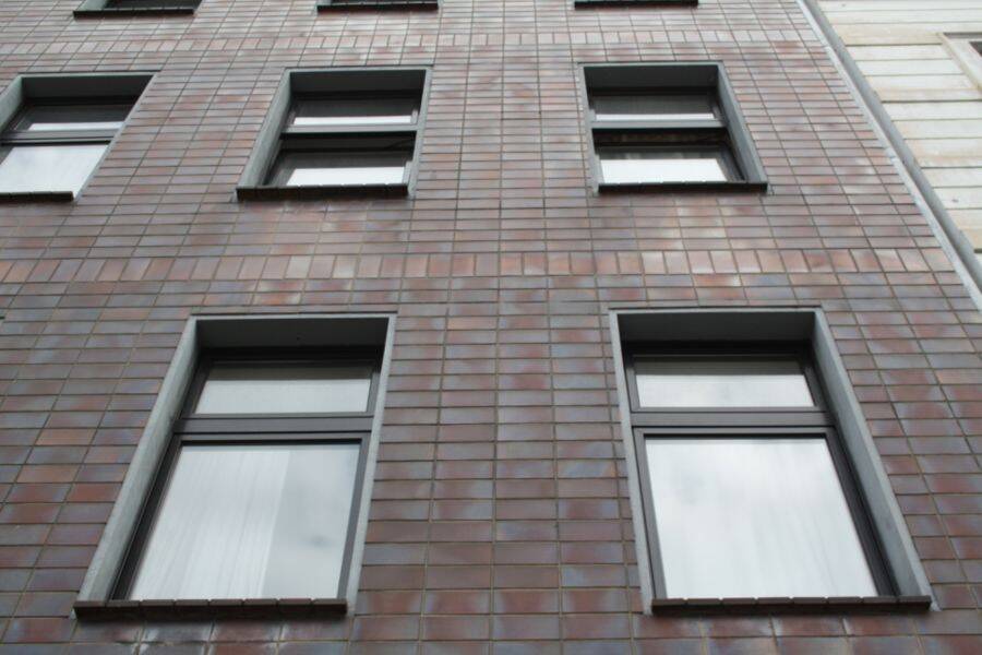 Provisionsfrei* Mehrfamilienhaus mit 277 m² Wohnfläche, komplett renoviert, vollvermietet, provisionsfrei vom Handwerker, 47053 Duisburg (Altstadt Dellviertel Hochfeld Wanheimerort)