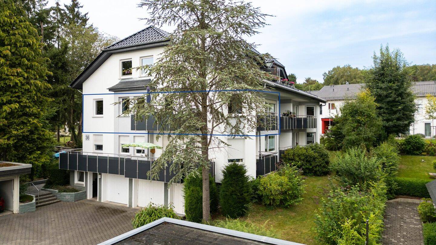 Wohnen in bester Lage – Helle Eigentumswohnung mit Balkon und Blick ins Grüne, 59929 Brilon