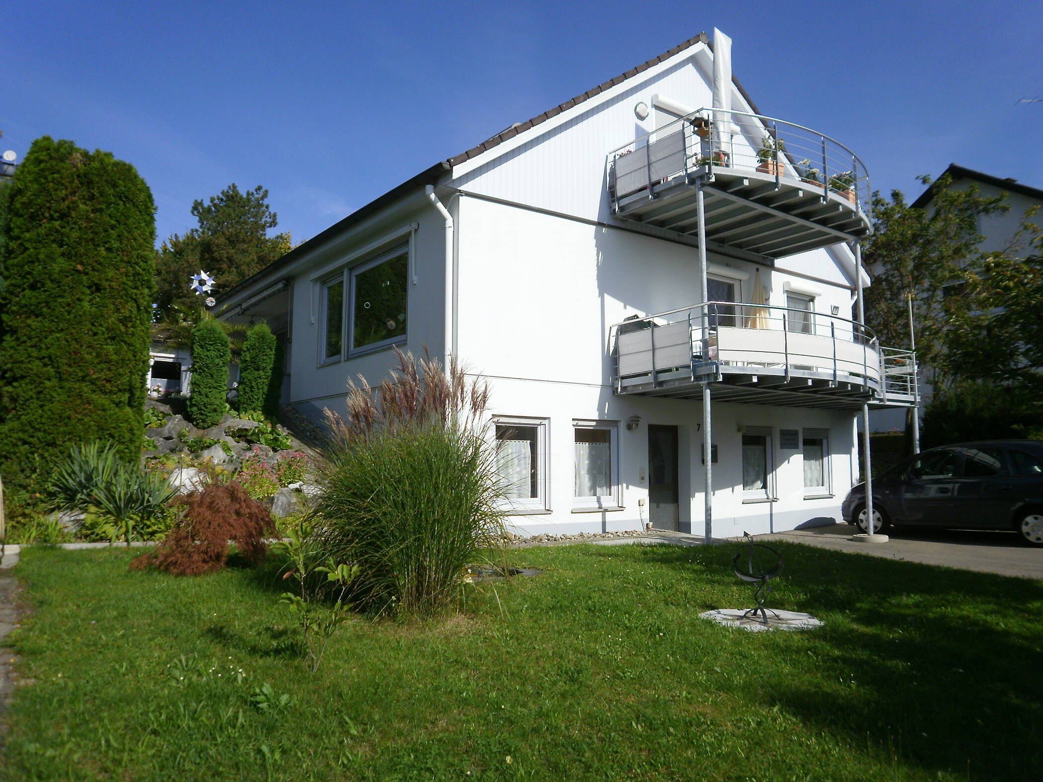 Großzügige 2-Zimmer DG-Wohnung, 88662 Überlingen