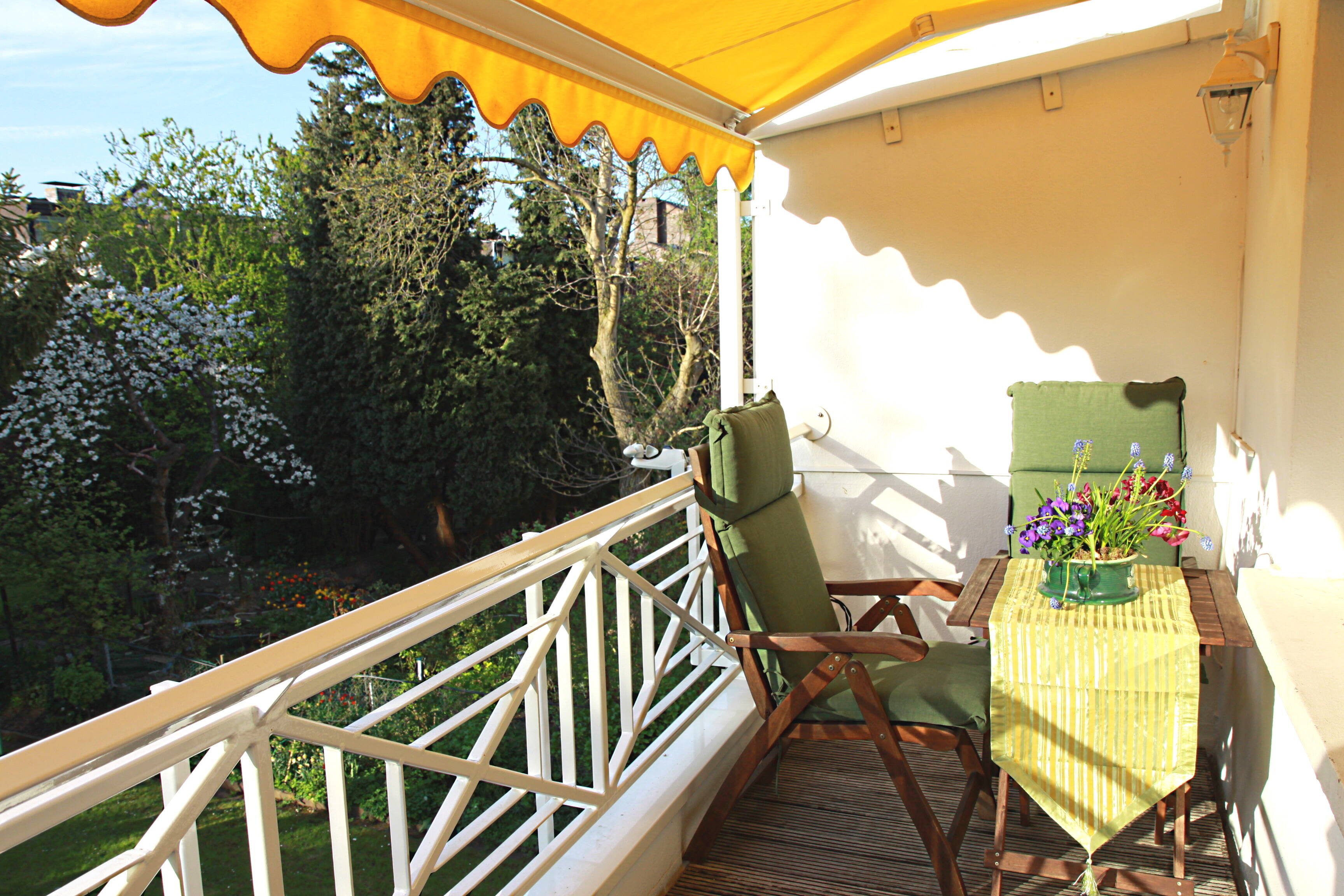 Helles Appartment in Oberkassel mit Sonnenterrasse und Gartenblick, 40549 Düsseldorf (Heerdt Oberkassel)