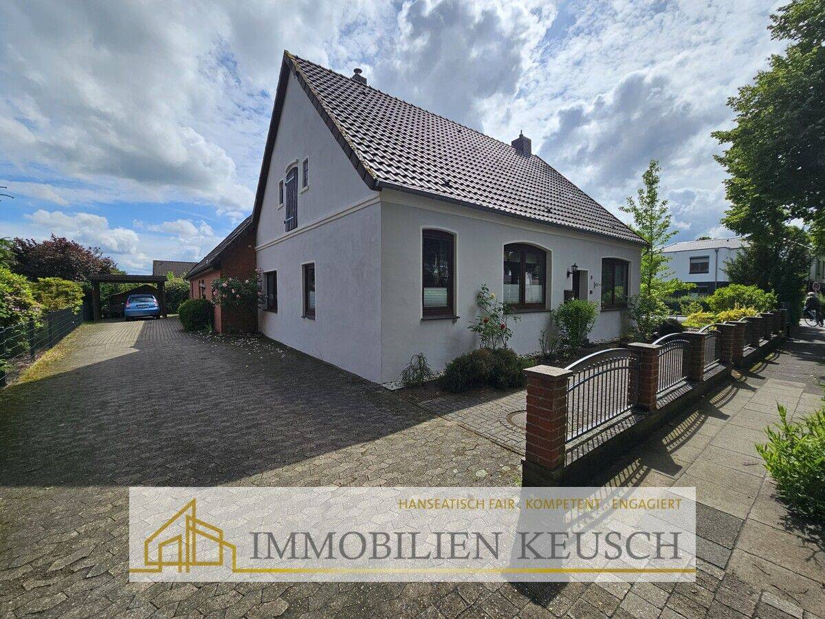 Großzügiges & gepflegtes Drei-/Mehrfamilienhaus in begehrter Lage mit Garten, 2 Terrassen & Carport, 27283 Verden (Aller)