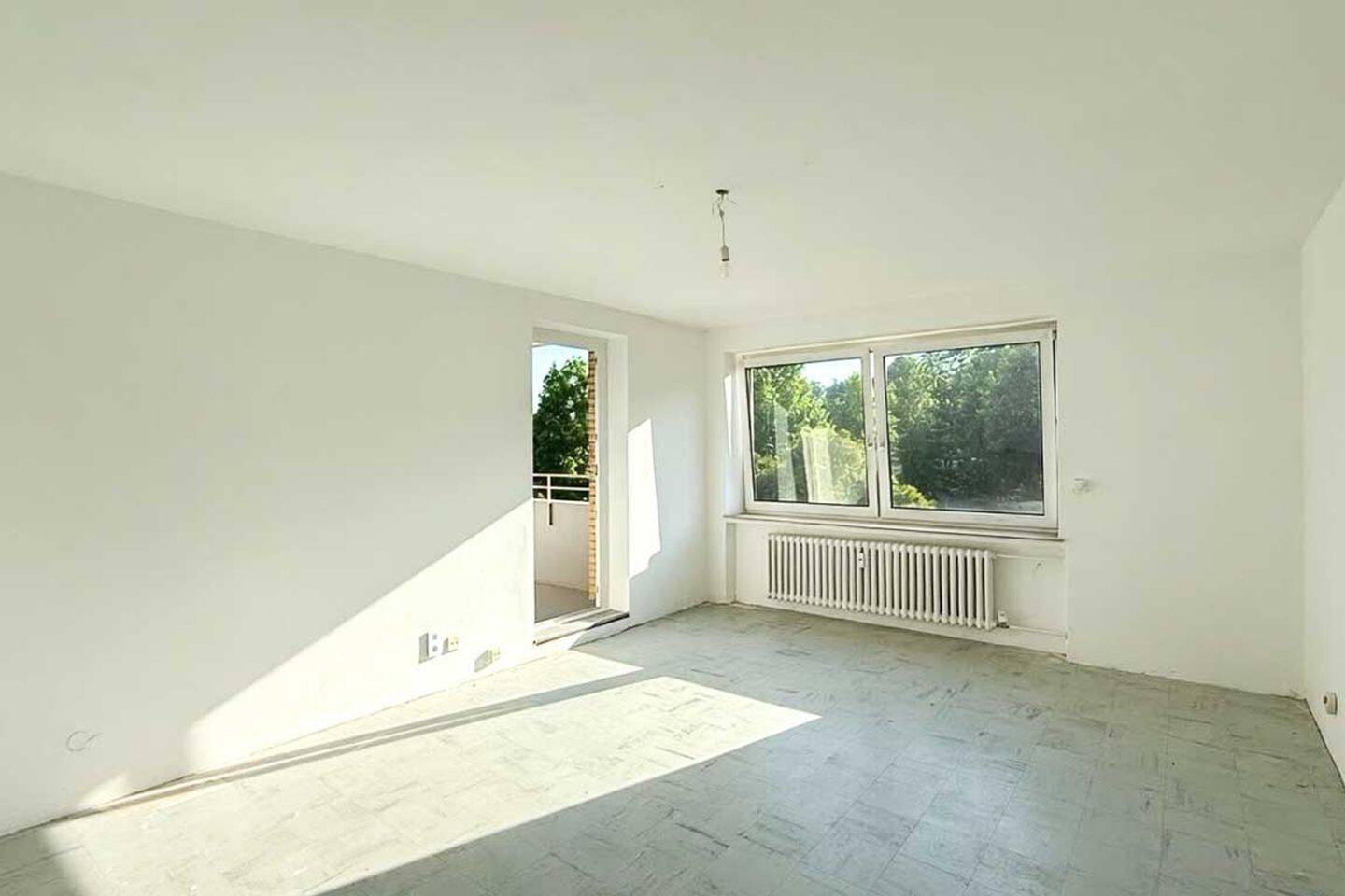 Viel Platz für Ihre Ideen: Bezugsfreie 4-Zimmerwohnung in Osnabrück-Haste, 49090 Osnabrück (Eversburg Hafen Haste Pye Sonnenhügel)