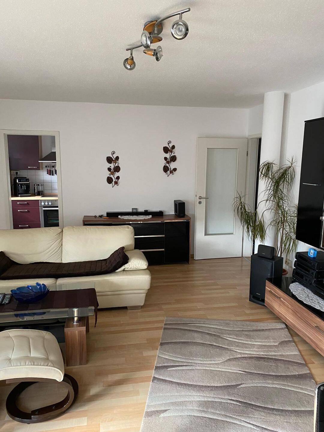 Zentrale 2-Zimmer-Wohnung inkl. Stellplatz!, 94469 Deggendorf