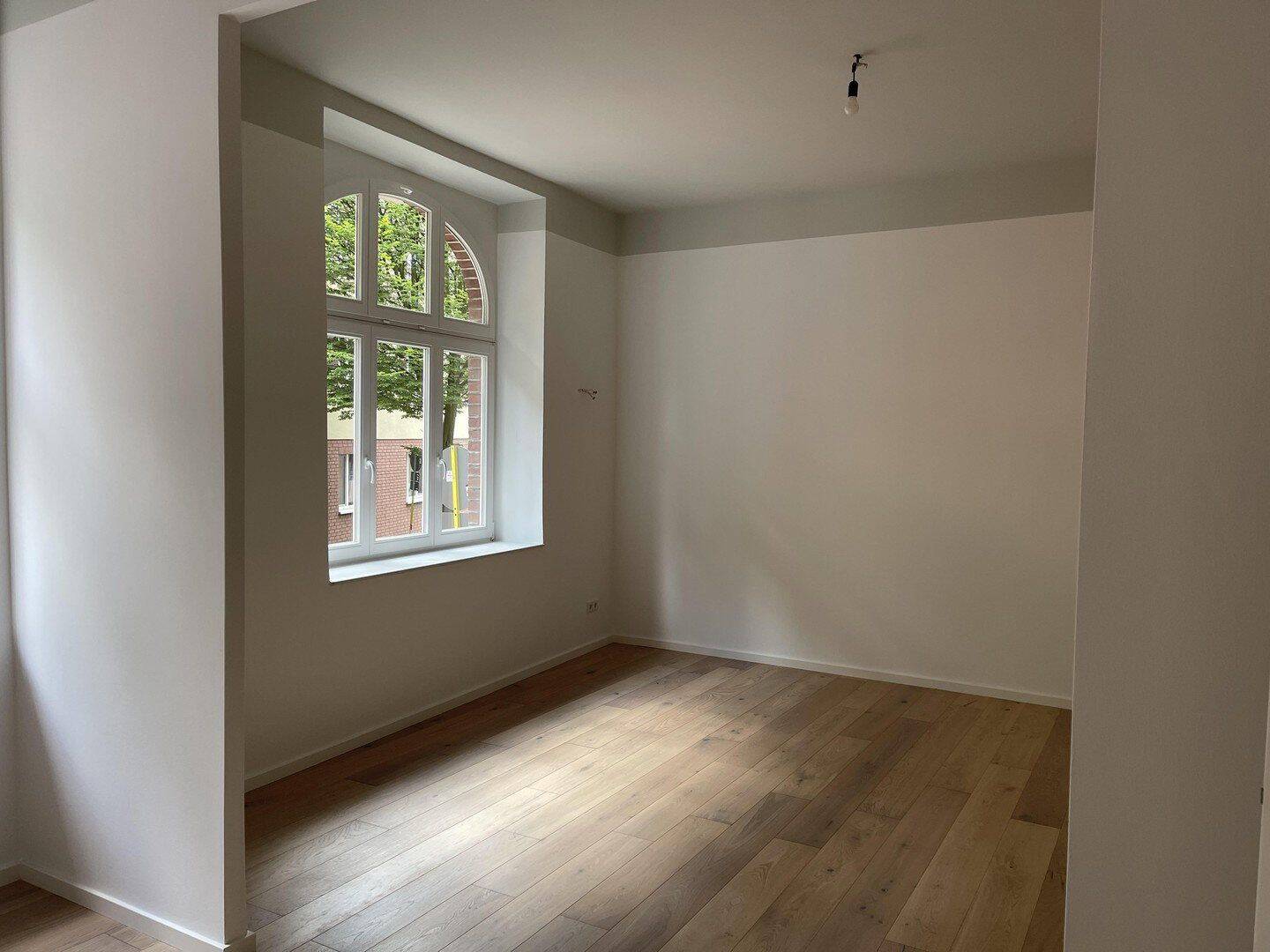 Exklusive, helle 2-Zimmer-Erdgeschosswohnung im Herzen des Jakobviertel – ideal für Singles, 52064 Aachen