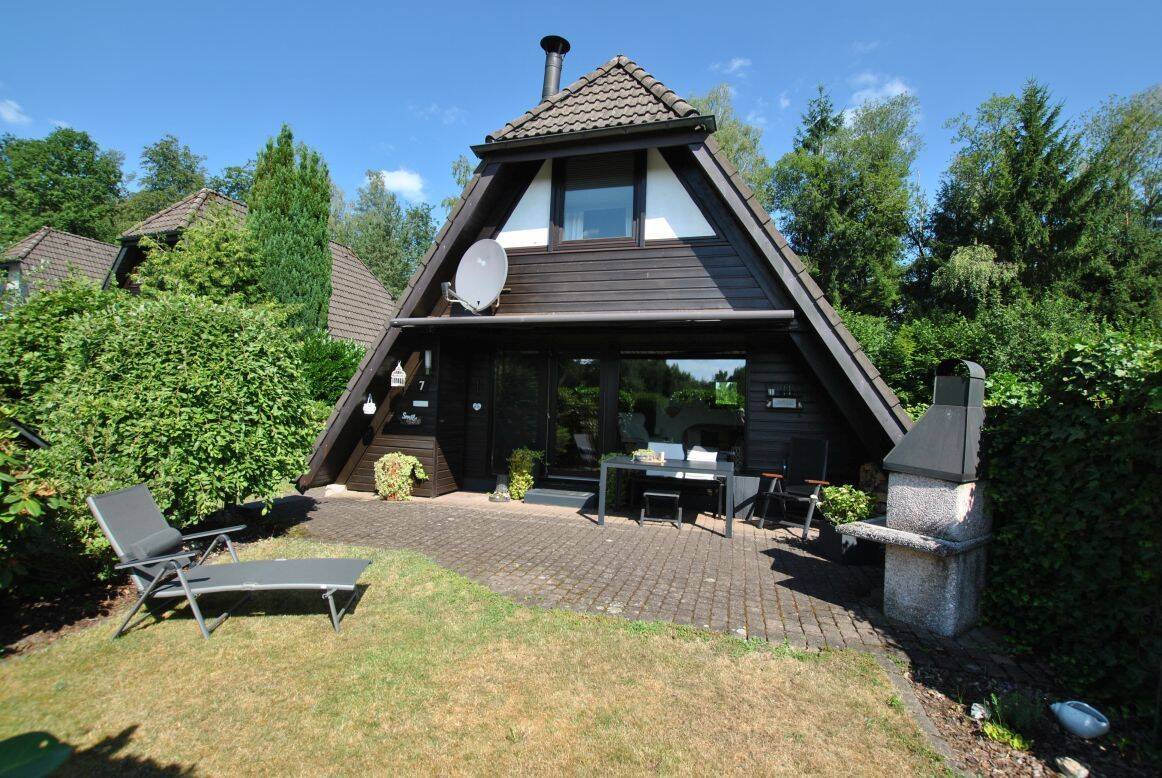 Nurdachhaus in Hilchenbach-Müsen, 57271 Hilchenbach