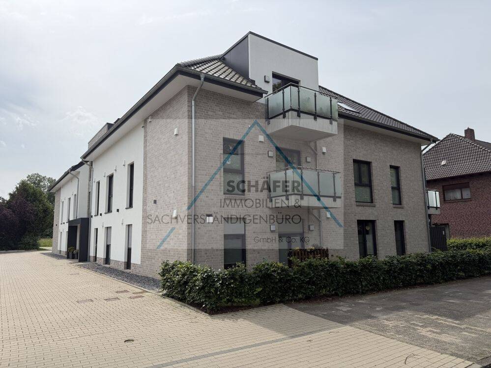 Exklusive Dachgeschosswohnung in zentraler Lage zu verkaufen, 27211 Bassum