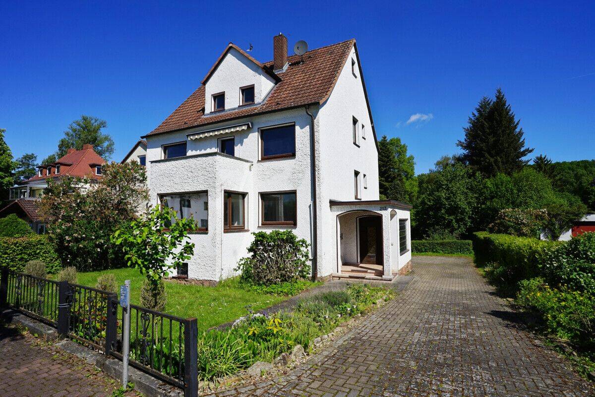 Freistehendes 1-2-Familienhaus in Niederkaufungen mit großem Raumangebot und Modernisierungsbedarf, 34260 Kaufungen
