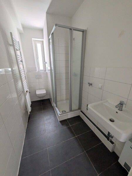 Ab sofort: Moderne 2-Zimmer-Wohnung in Düsseldorf-Rath, 40472 Düsseldorf (Hubbelrath Lichtenbroich Rath Unterrath)