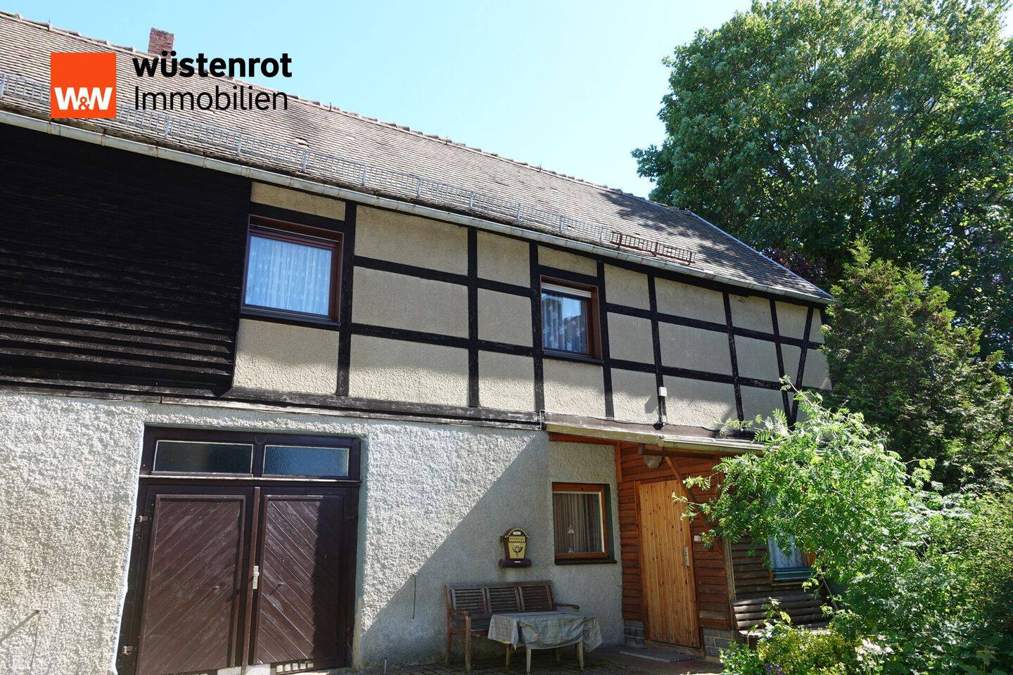 Schönes Bauernhaus mit großem Garten und sehr guter Lage von Zwickau – Dachboden ausbaufähig, 8056 Zwickau