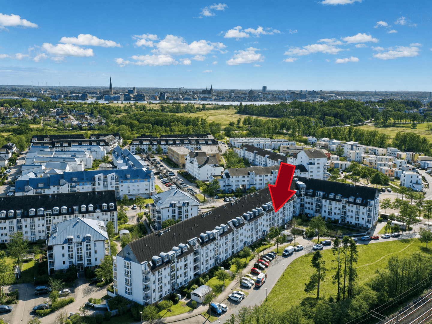 2-Zimmer-ETW mit TG-Stellplatz, Balkon und Aufzug in gepflegtem Wohnumfeld in Rostock-Toitenwinkel, 18147 Rostock