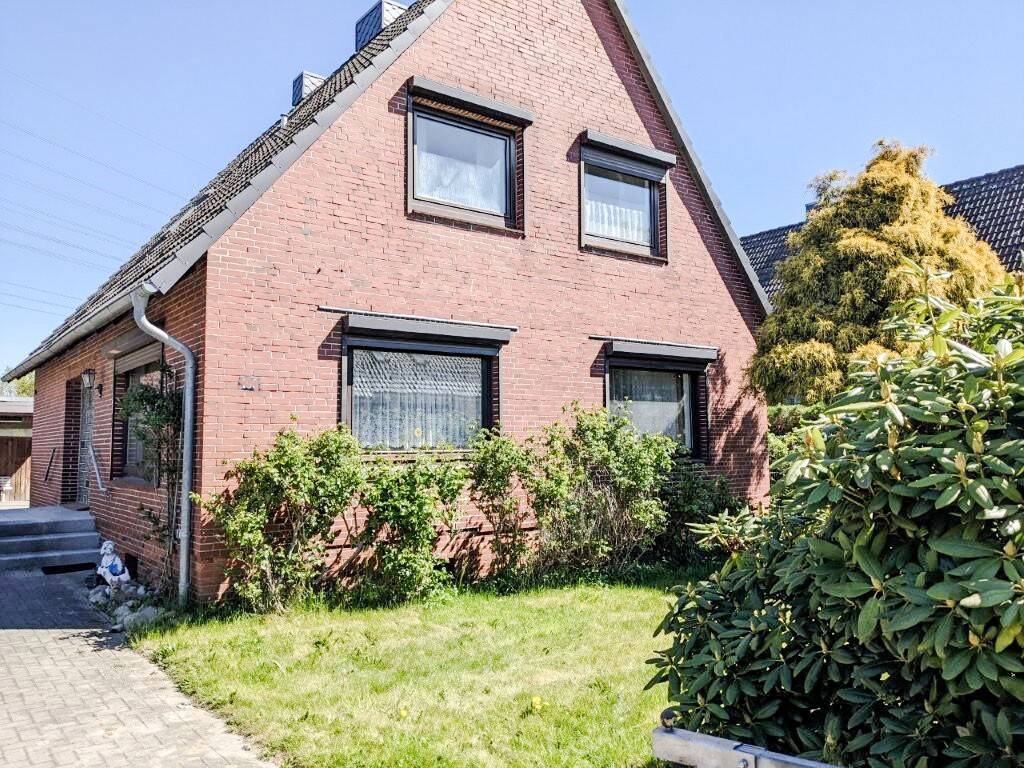 Einfamilienhaus mit Ausbaupotential auf großem Grundstück zu verkaufen, 25462 Rellingen
