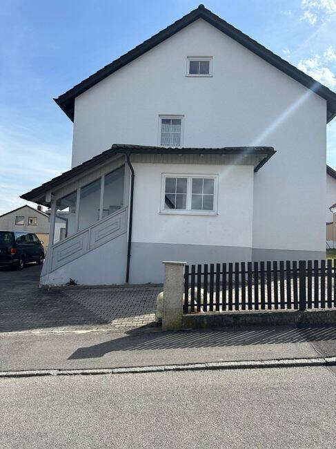 3-Familienhaus in Neufahrn Niederbayern Höhenlage, 84088 Neufahrn i. NB