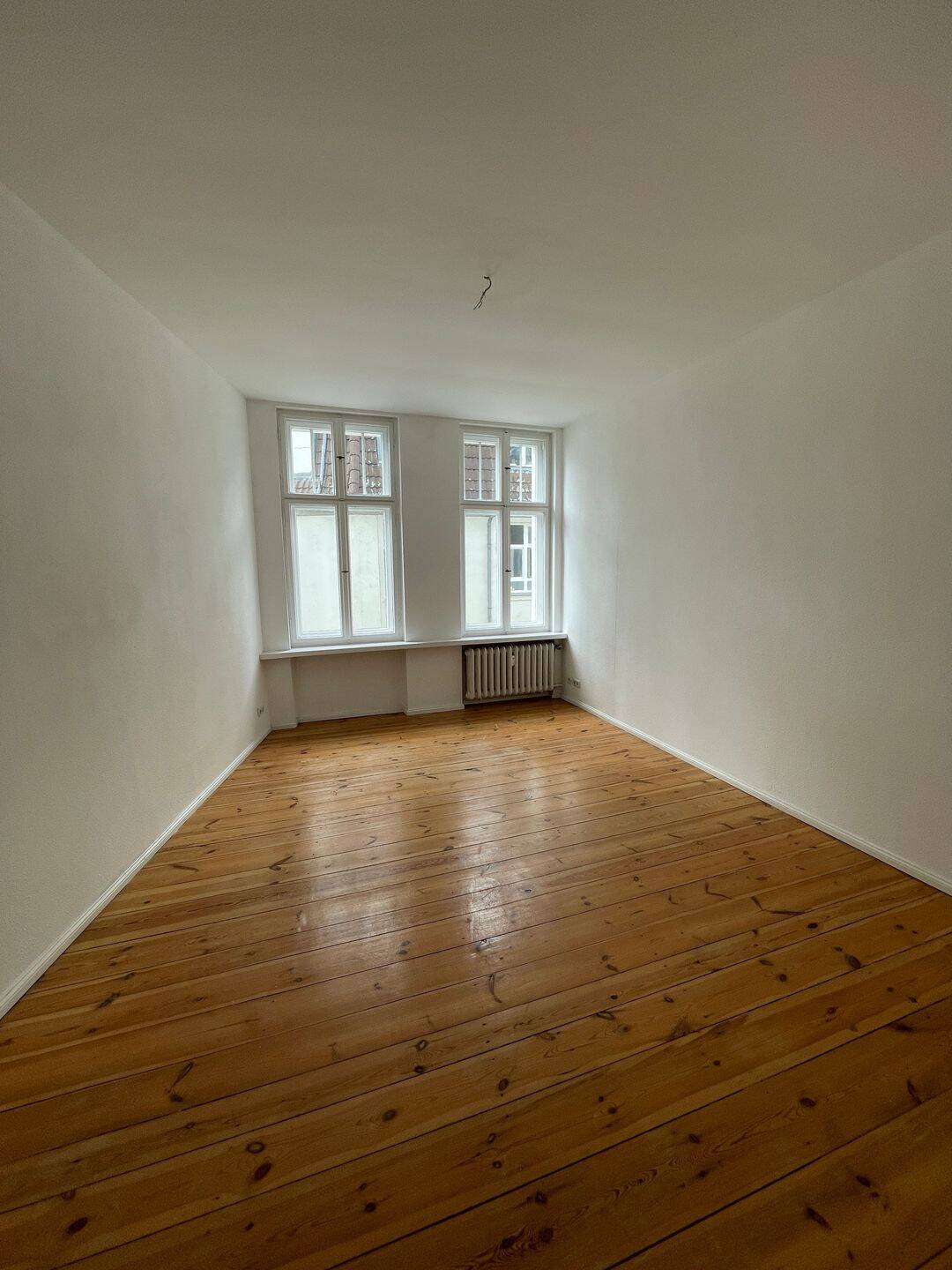 3-Zimmer-Altbauwohnung in Berlin Westend, 14052 Berlin (Charlottenburg-Wilmersdorf Spandau Westend)