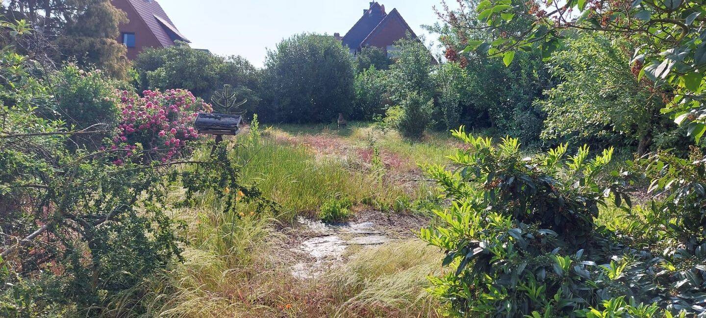 Bauträgerfreies Eckgrundstück als Baulücke in ruhiger Lage von Neuwarmbüchen, 30916 Isernhagen