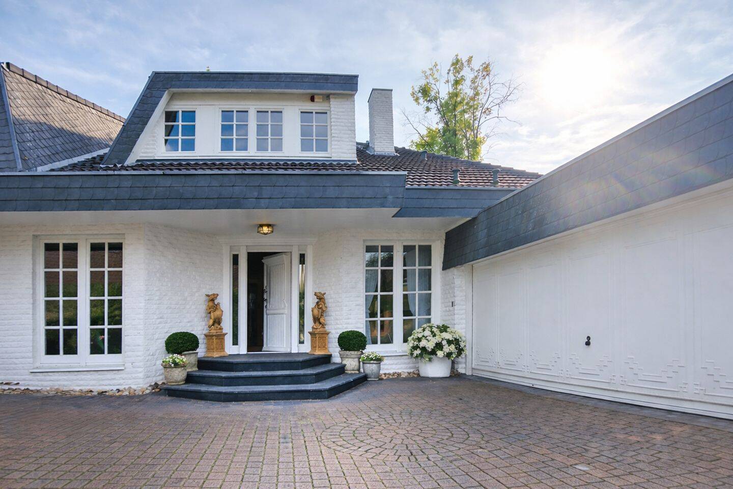 Exklusives, ganzes Doppelhaus (in bester Lage), 30657 Hannover