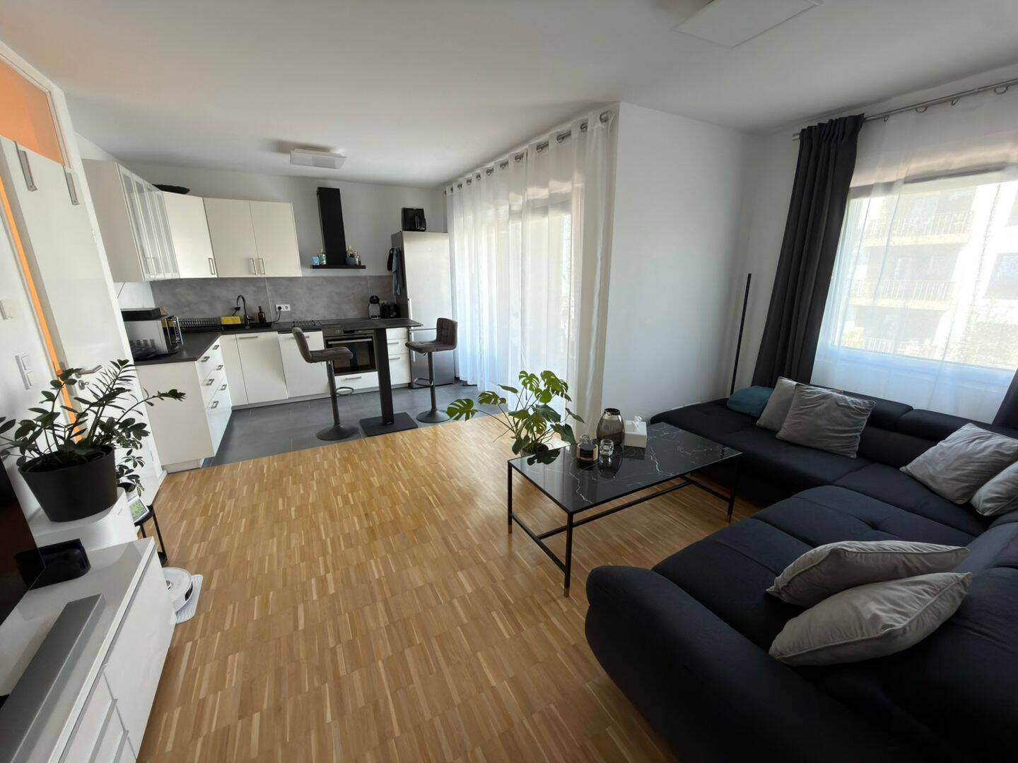 Attraktive 2-Zimmer Wohnung mit Loggia, 90491 Nürnberg