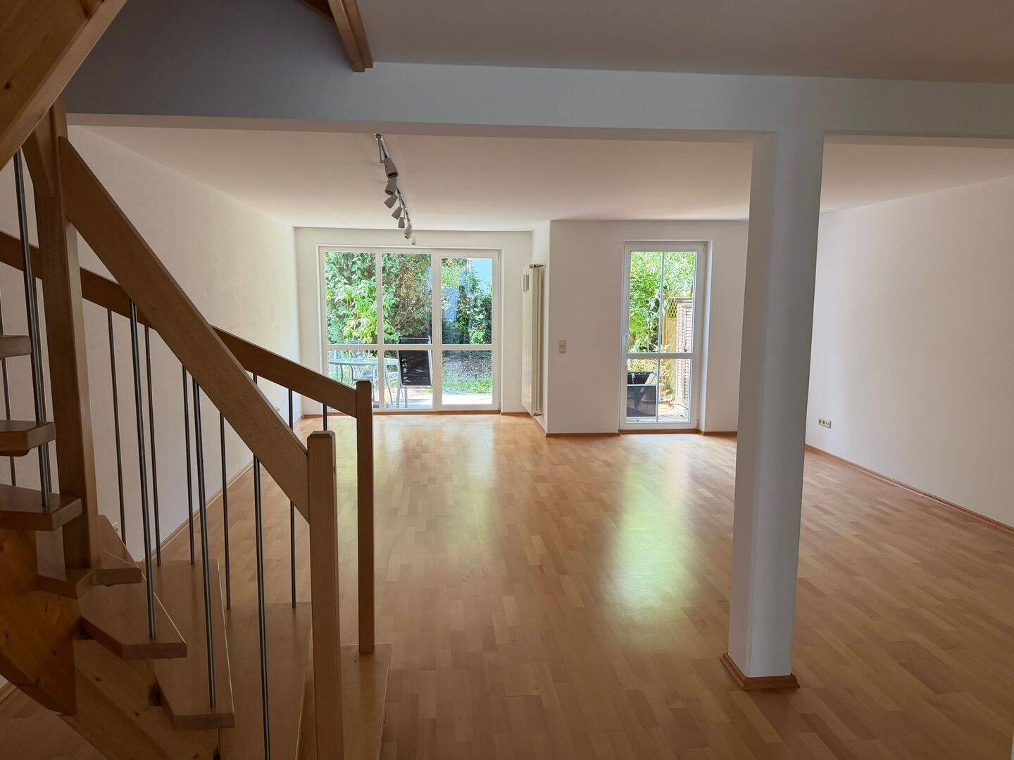 Wohnen auf 3 Ebenen in Herrsching – großzügiges Haus mit Garten, Terrasse & Balkonen, 82211 Herrsching a. Ammersee