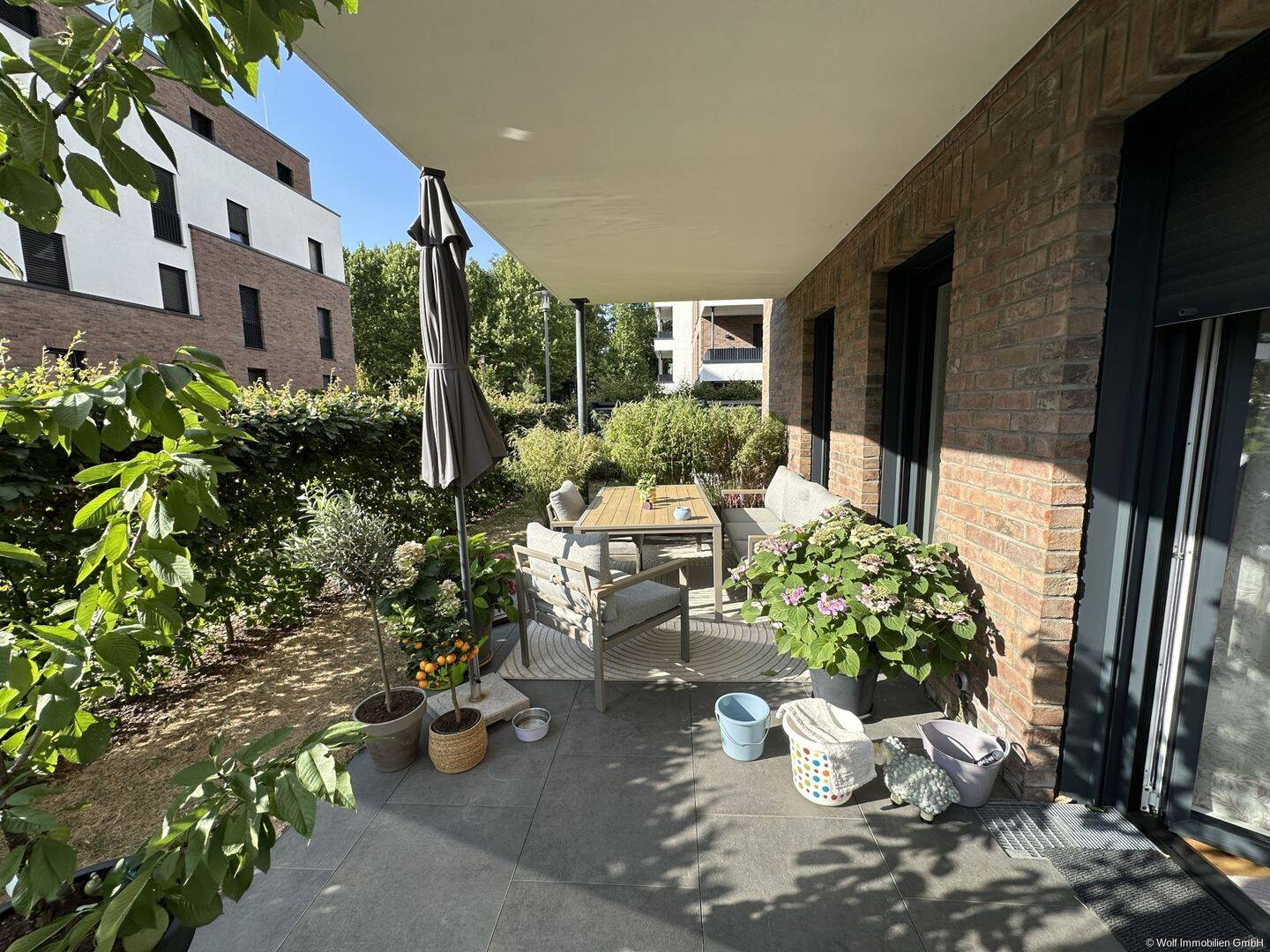 Ruhig und exclusiv wohnen – 2-ZW mit Einbauküche, Terrasse und Gartennutzung, 61184 Karben