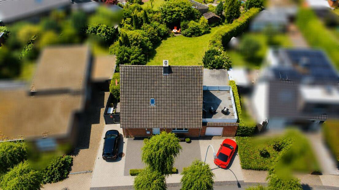 Unmittelbar am Mühlenbach – gepflegtes Einfamilienhaus auf großzügigem Grundstück, 48282 Emsdetten