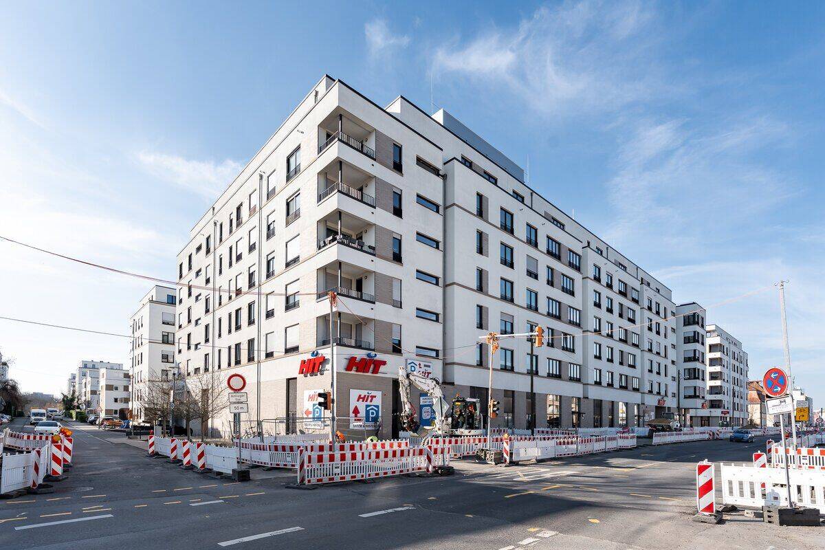 Helle 2-Zimmer-Wohnung mit West-Balkon & Tiefgaragenstellplatz in Köln-Marienburg, 53639 Königswinter