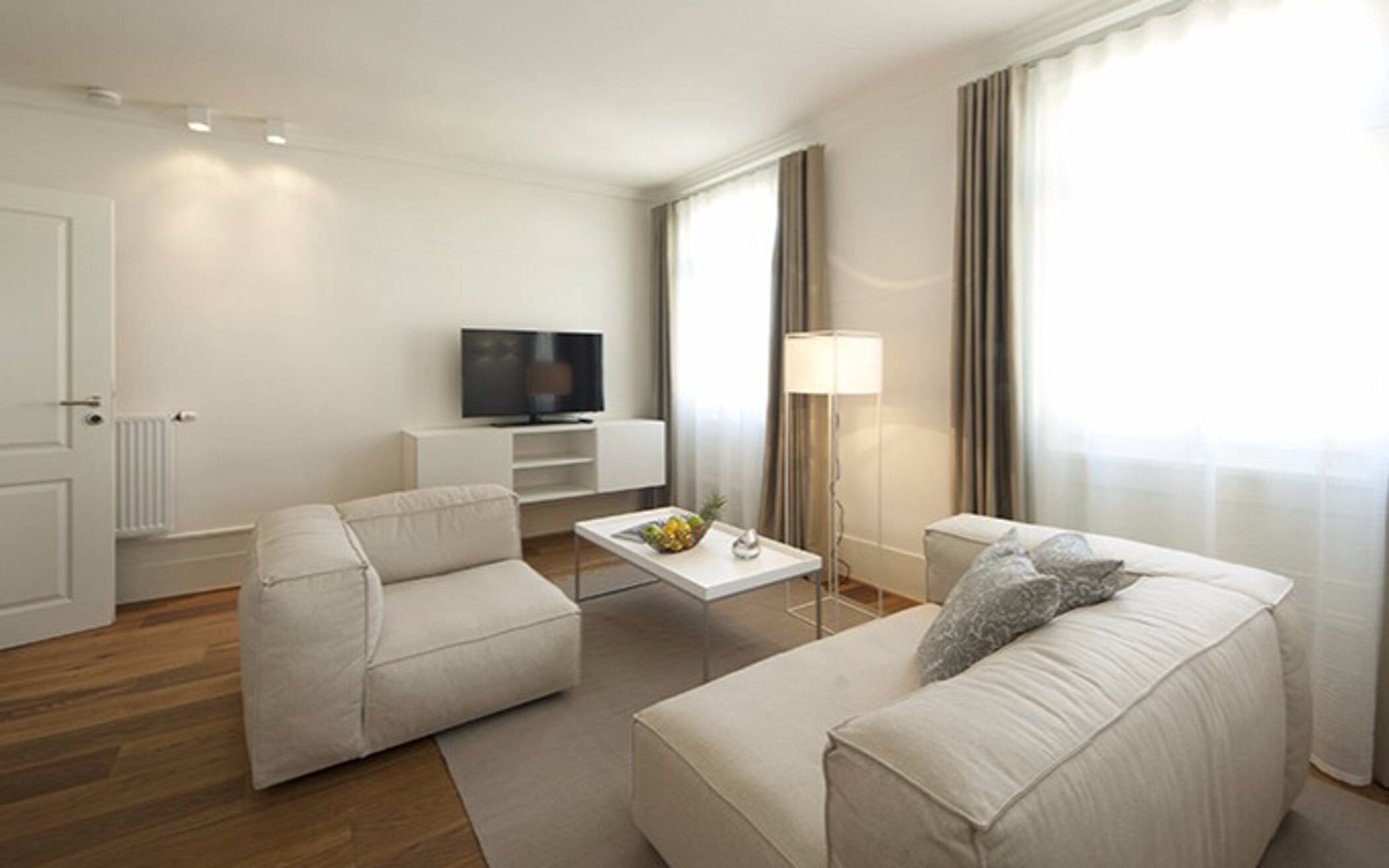 3-Zimmerwohnung: Designer Apartment Stuttgart Zentrum für Zeitwohnen, 70178 Stuttgart (Mitte Süd West)