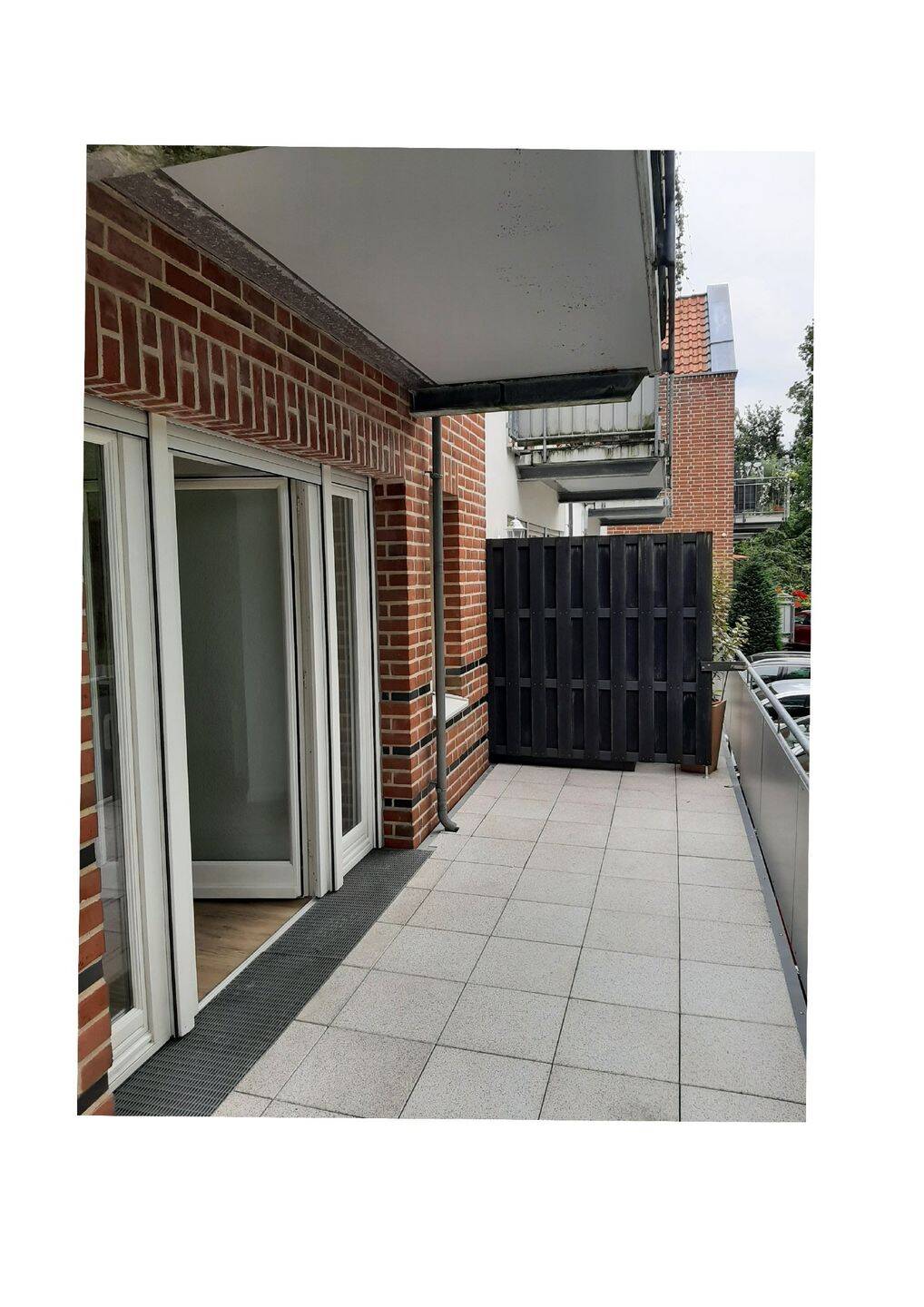 Schöne 2-Zimmer-Wohnung mit Balkon und Küche in einer gepflegten Seniorenwohnanlage
