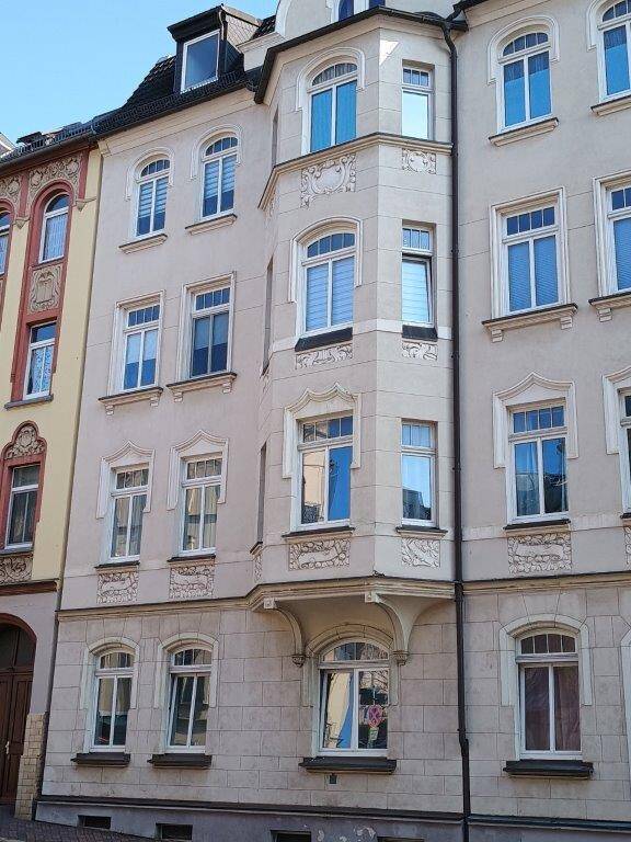 kleine 1-Raum- Wohnung mit Einbauküche zu vermieten, 7546 Gera