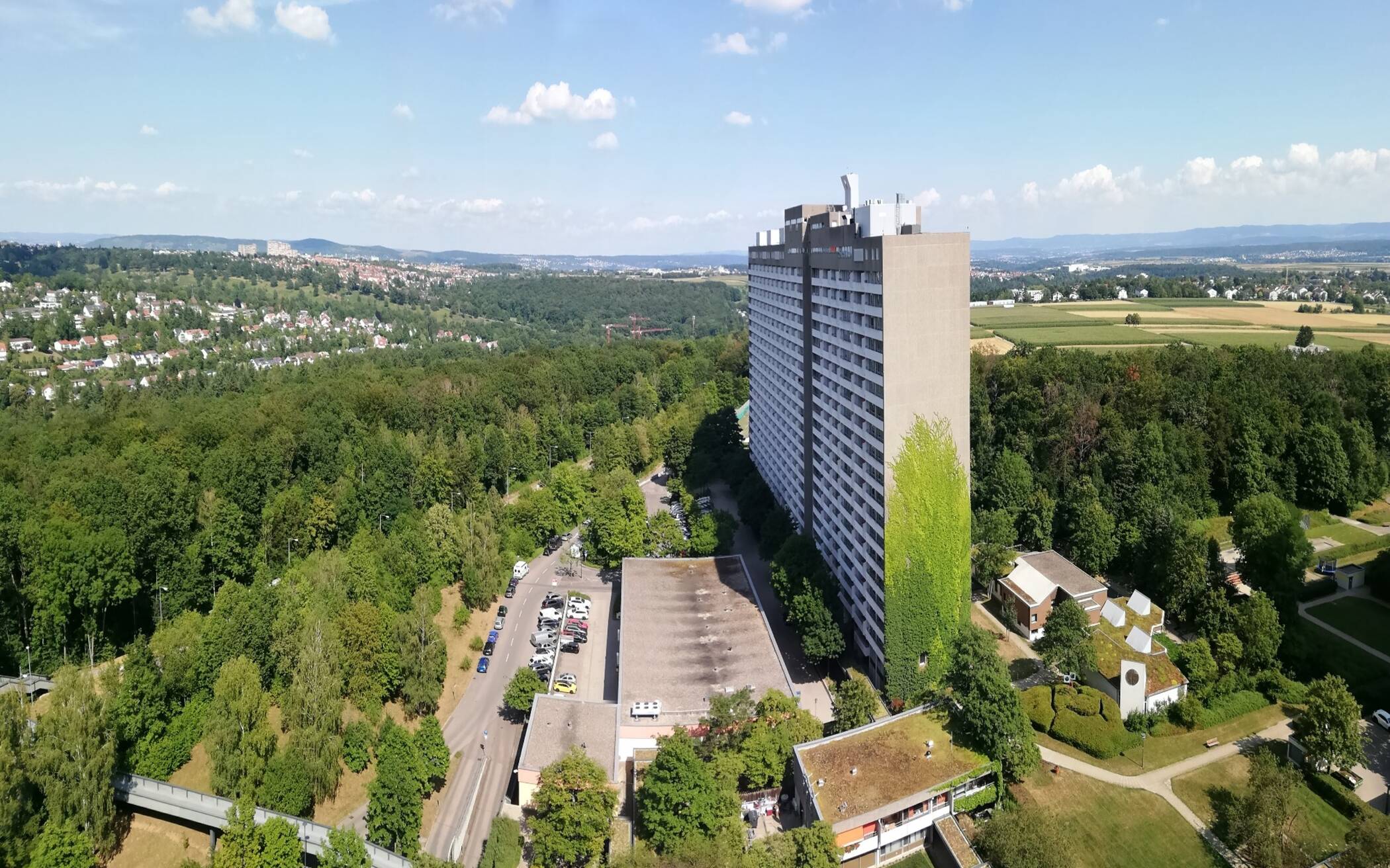 Möbliert Wohnen auf Zeit in Stuttgart Asemwald mit fantastischer Aussicht, 70599 Stuttgart