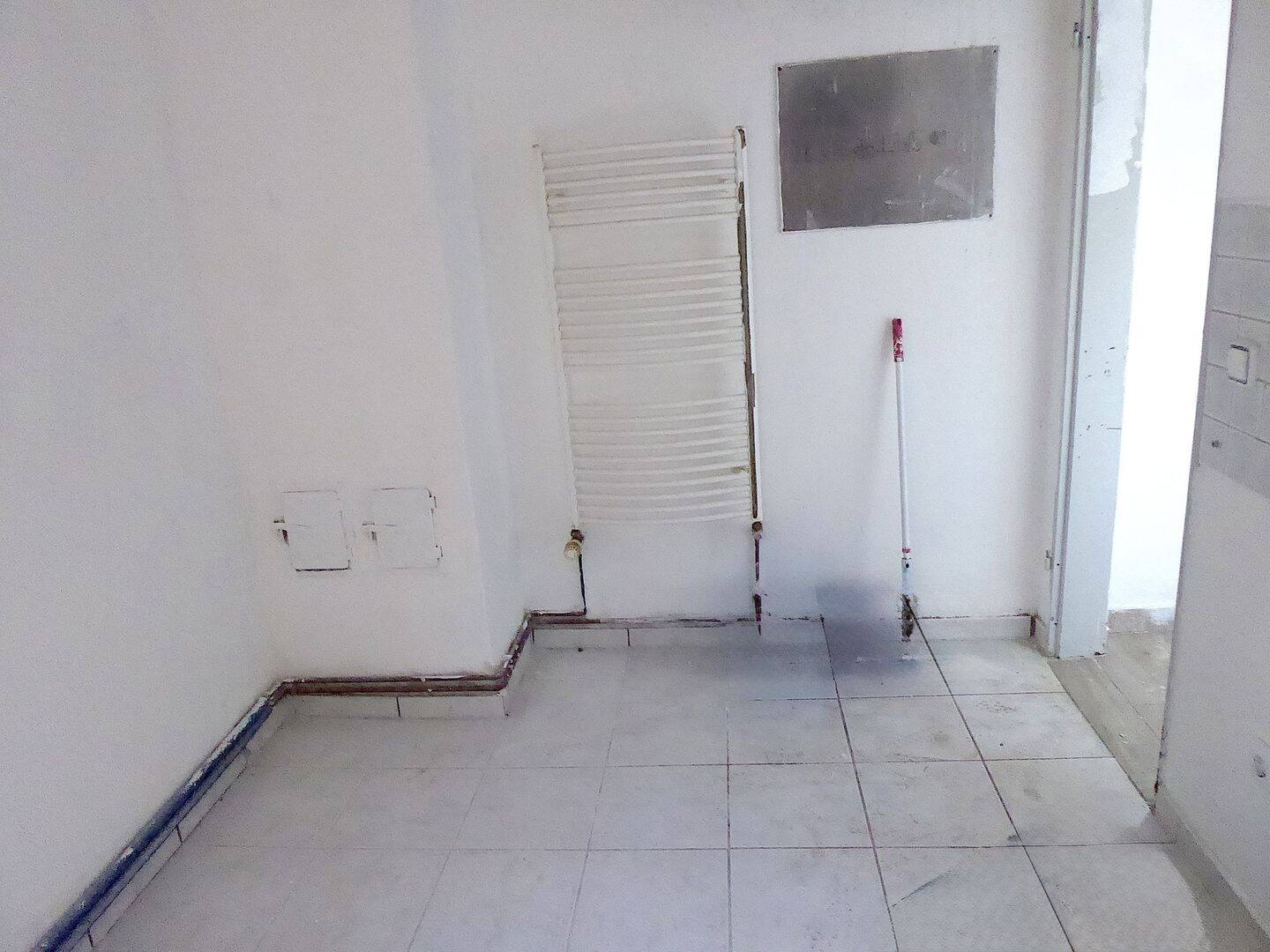 Renovierungsbedürftiges Ferienhaus mit Garten und Garage, 35713 Eschenburg