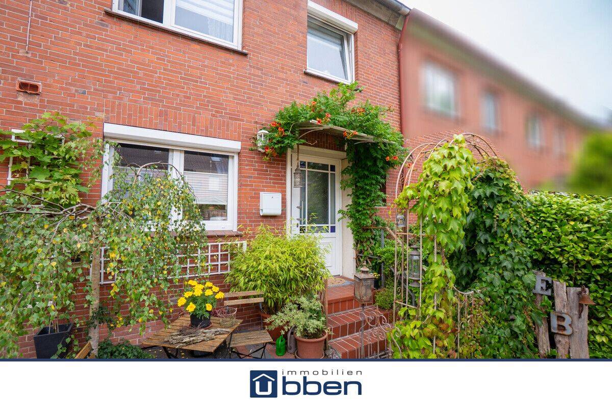 Modernisiertes Reihenmittelhaus mit Garten in zentraler Wohnlage von Aurich, 26603 Aurich