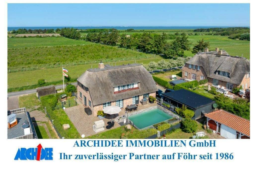 *Tolles Reetdachhaus mit eigenem Swimmingpool**, 25938 Utersum