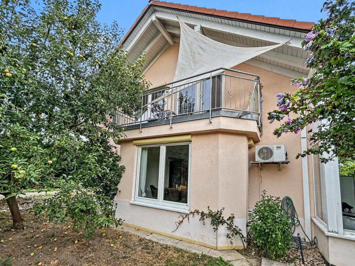 Familienfreundliches Einfamilienhaus mit ca. 180 m² Wohnfläche in Kenzingen, 79341 Kenzingen