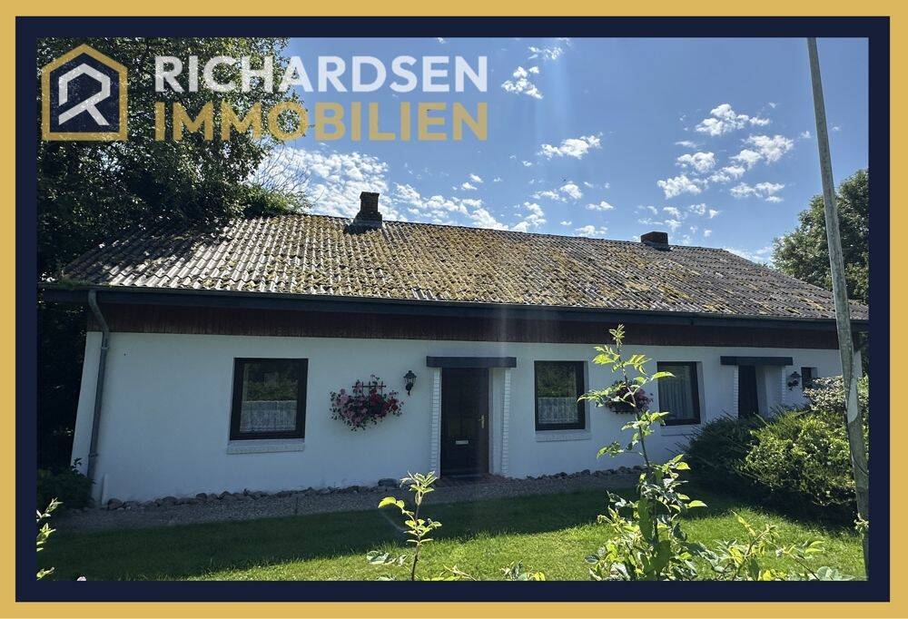 Vielseitig nutzbares Wohnhaus, mit derzeit zwei Wohnungen, Entwicklungspotential und Südgarten, 25842 Ockholm